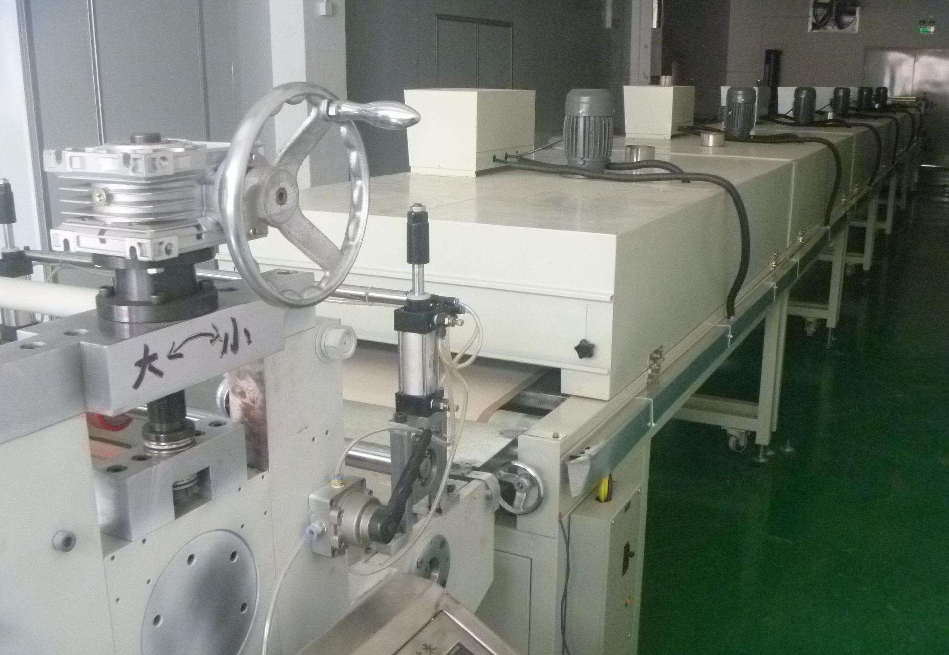 導熱硅膠制做場景